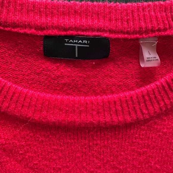 Tahari Vibrant Red Women's Crew Neck Sweater - Picture 4 of 6